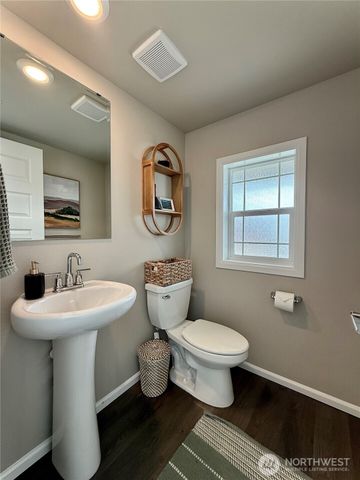 14979 Olympic Loop E, Bonney Lake, WA 98391