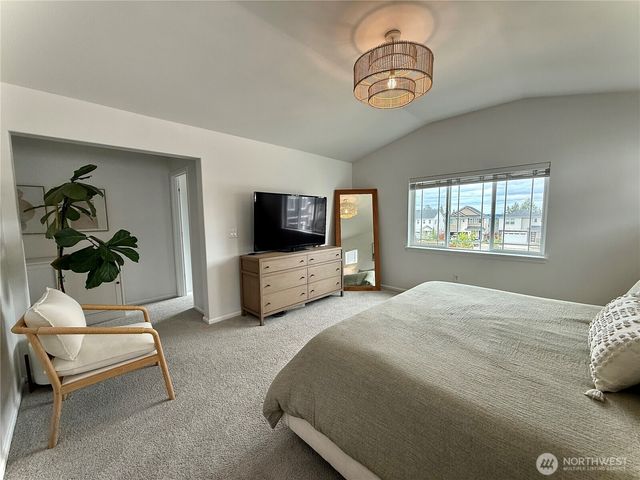 14979 Olympic Loop E, Bonney Lake, WA 98391
