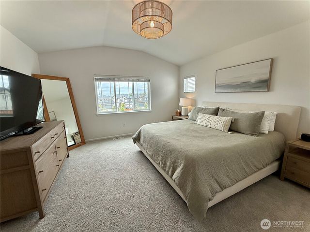 14979 Olympic Loop E, Bonney Lake, WA 98391