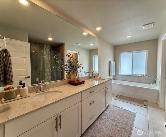 14979 Olympic Loop E, Bonney Lake, WA 98391