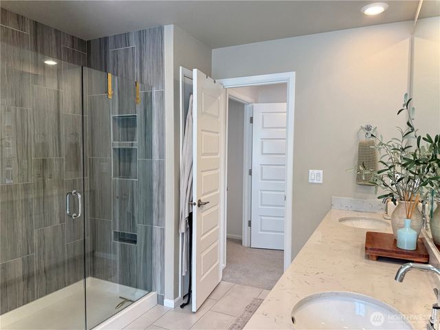 14979 Olympic Loop E, Bonney Lake, WA 98391
