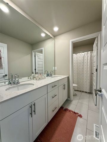 14979 Olympic Loop E, Bonney Lake, WA 98391