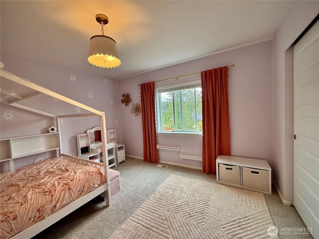 14979 Olympic Loop E, Bonney Lake, WA 98391