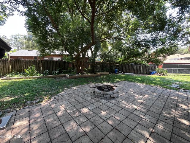 2117 Yorkshire Drive, Deland, FL 32724