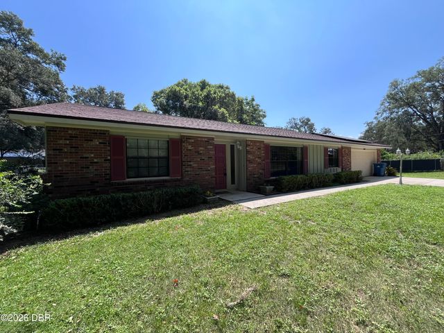 2117 Yorkshire Drive, Deland, FL 32724