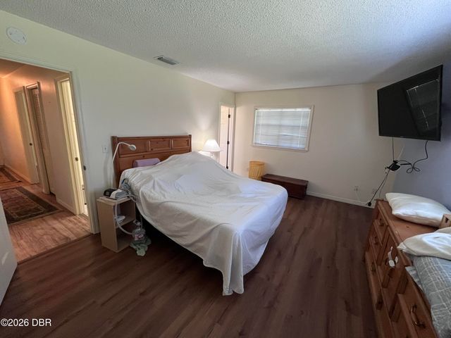 2117 Yorkshire Drive, Deland, FL 32724