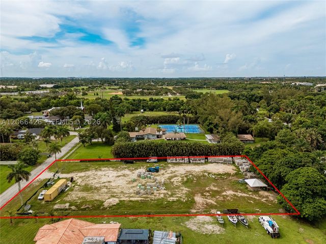 3550 NW 94th Ave, Cooper City, FL 33024