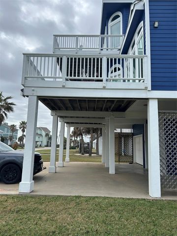 18902 W De Vaca Lane, Galveston, TX 77554