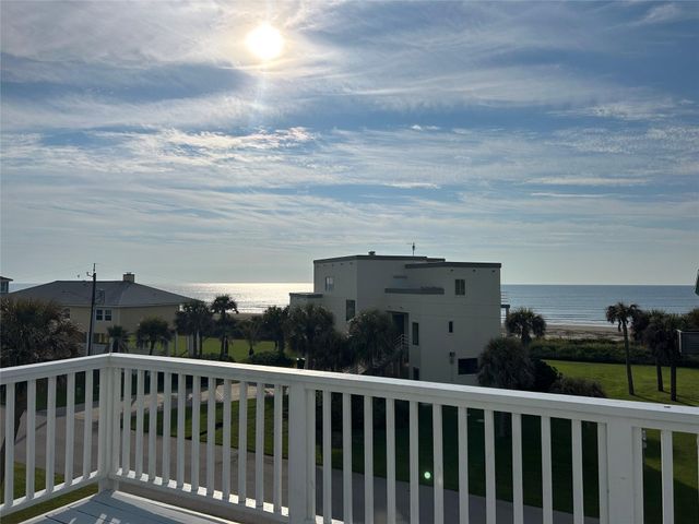 18902 W De Vaca Lane, Galveston, TX 77554