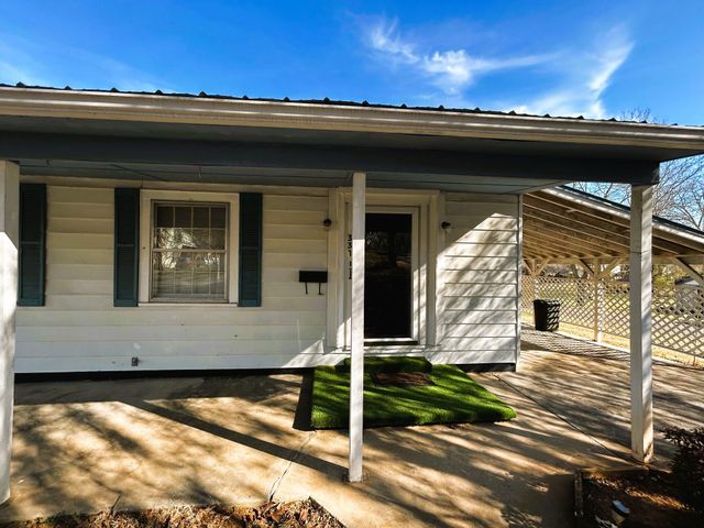 331 Louisiana Avenue, Etowah, TN 37331