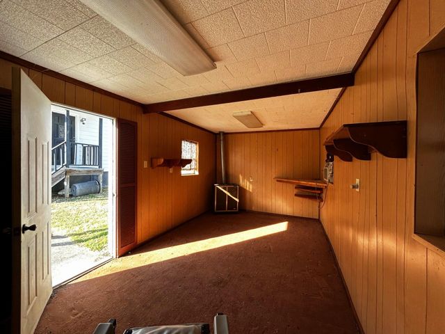 331 Louisiana Avenue, Etowah, TN 37331