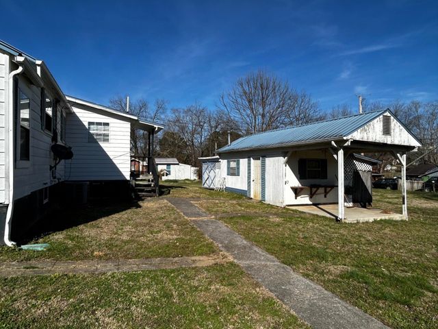 331 Louisiana Avenue, Etowah, TN 37331