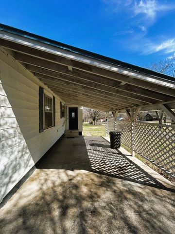 331 Louisiana Avenue, Etowah, TN 37331