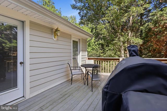 900 HICKORY CIR, La Plata, MD 20646