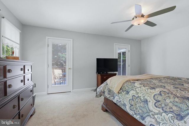 900 HICKORY CIR, La Plata, MD 20646