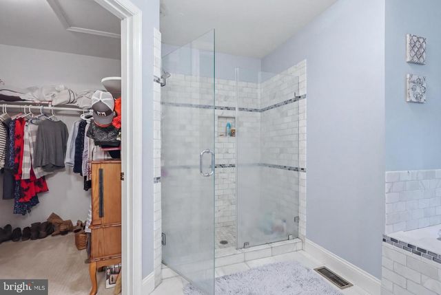 900 HICKORY CIR, La Plata, MD 20646