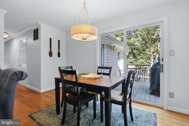 900 HICKORY CIR, La Plata, MD 20646