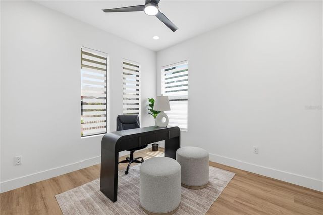 2328 W LA SALLE STREET, Tampa, FL 33607