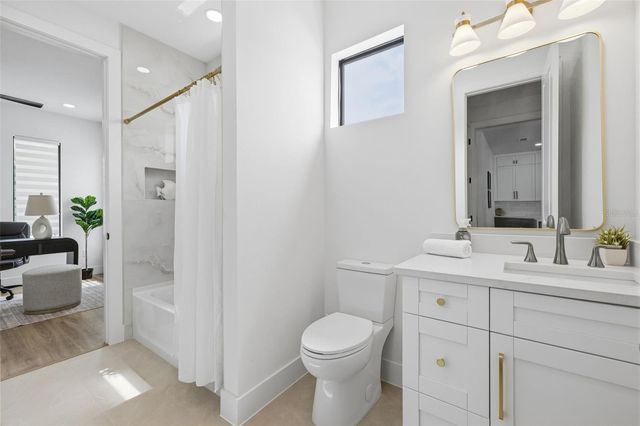 2328 W LA SALLE STREET, Tampa, FL 33607