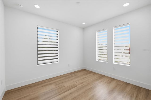 2328 W LA SALLE STREET, Tampa, FL 33607