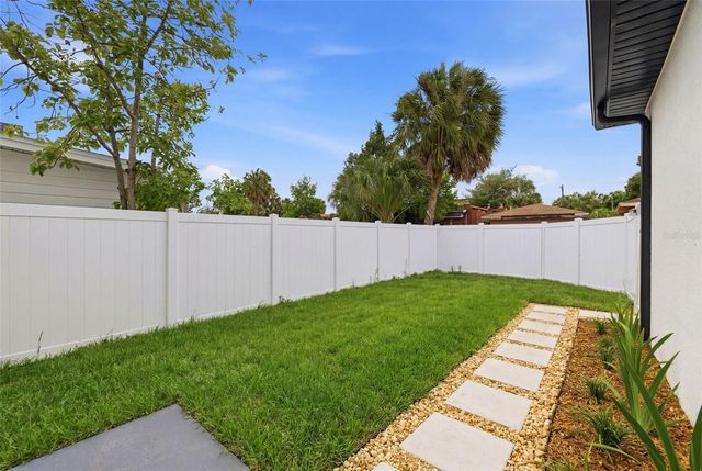 2328 W LA SALLE STREET, Tampa, FL 33607