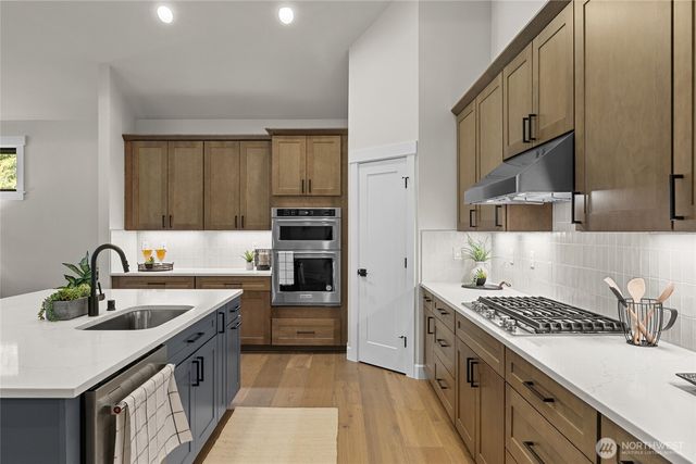 1000 Domerie Park Loop, Cle Elum, WA 98922