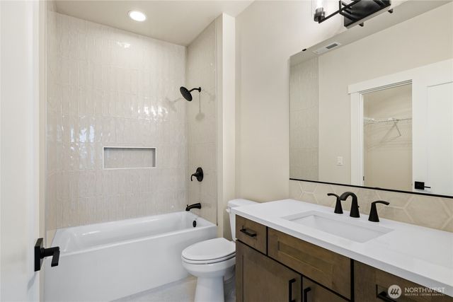 1000 Domerie Park Loop, Cle Elum, WA 98922