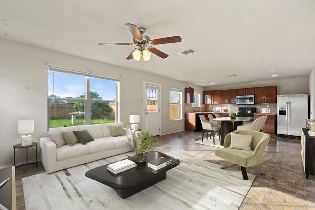 12828 Snow LN, Manor, TX 78653