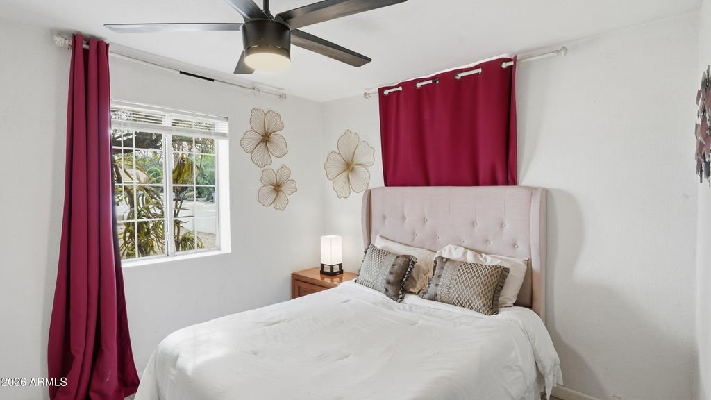 1716 E OAK Street, Phoenix, AZ 85008