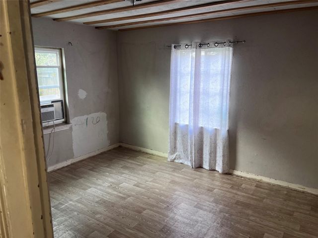 7641 Delavan Drive, Houston, TX 77028