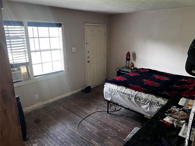 7641 Delavan Drive, Houston, TX 77028