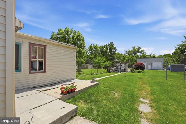 218 MAIN ST, Denver, PA 17517