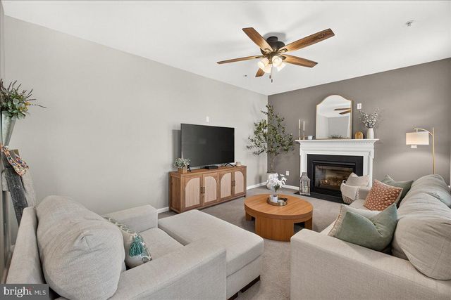 126 WHEELER LN, Frederick, MD 21702
