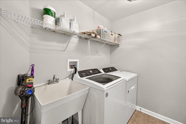 126 WHEELER LN, Frederick, MD 21702