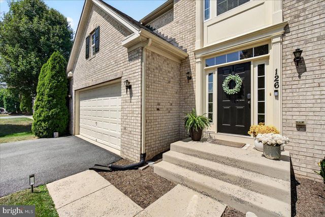 126 WHEELER LN, Frederick, MD 21702