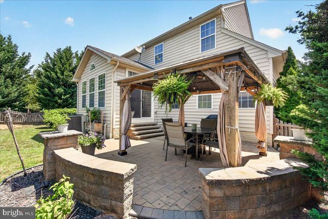 126 WHEELER LN, Frederick, MD 21702