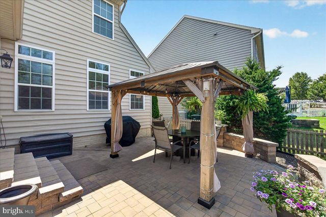 126 WHEELER LN, Frederick, MD 21702