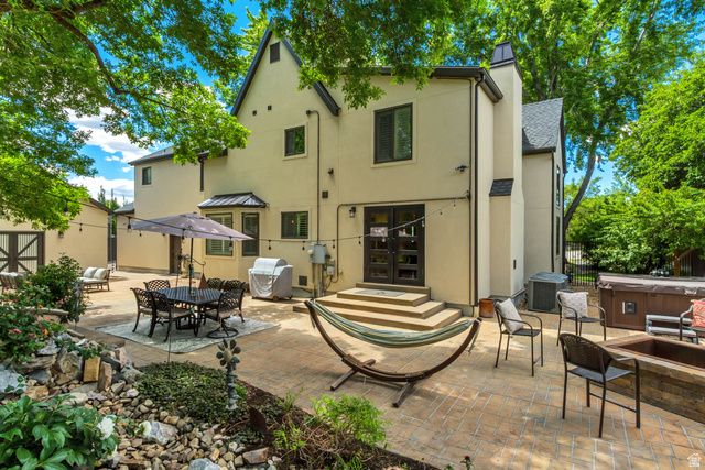1956 E BRANDON PARK PL, Sandy, UT 84092