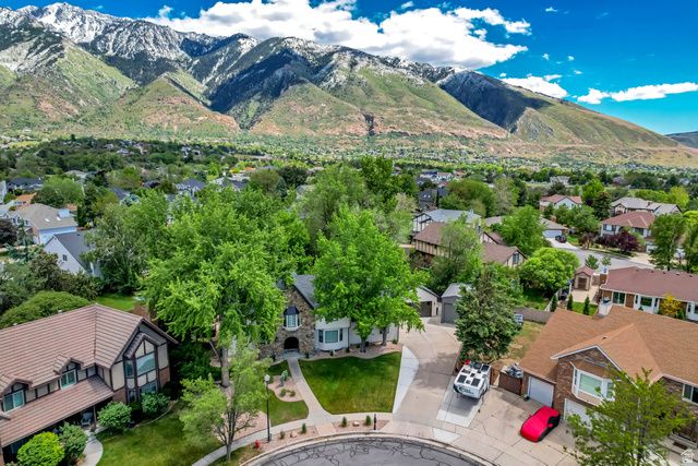 1956 E BRANDON PARK PL, Sandy, UT 84092