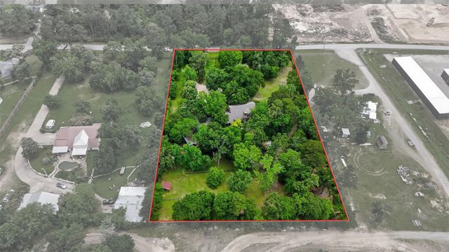 8450 Prine Lane, Magnolia, TX 77354