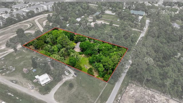 8450 Prine Lane, Magnolia, TX 77354