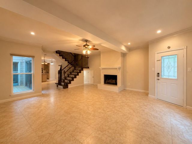12625 Memorial Drive 98, Houston, TX 77024