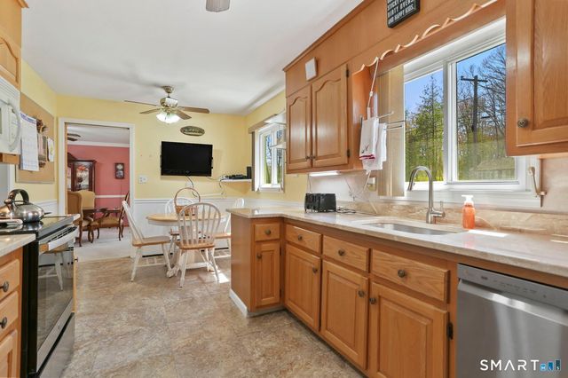 1 Driftwood Lane, Norwalk, CT 06851