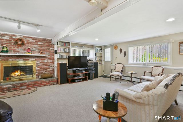 1 Driftwood Lane, Norwalk, CT 06851