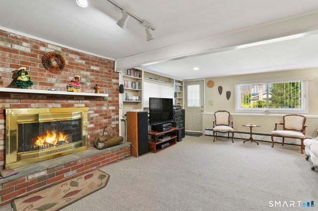 1 Driftwood Lane, Norwalk, CT 06851