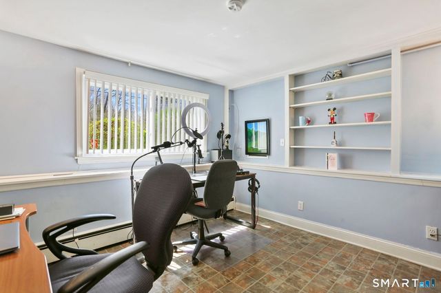 1 Driftwood Lane, Norwalk, CT 06851