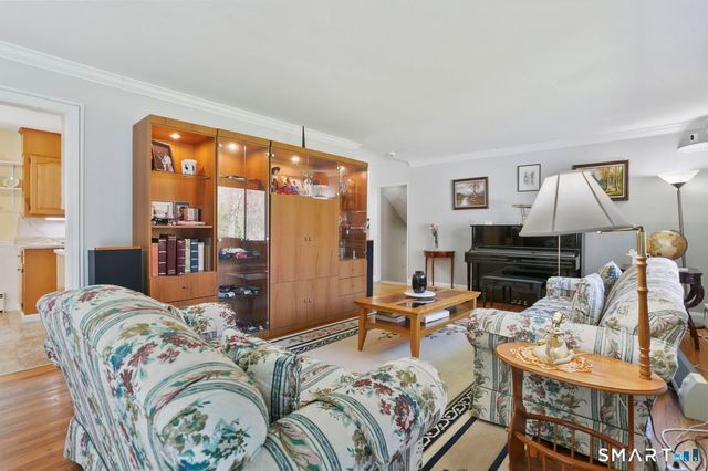 1 Driftwood Lane, Norwalk, CT 06851