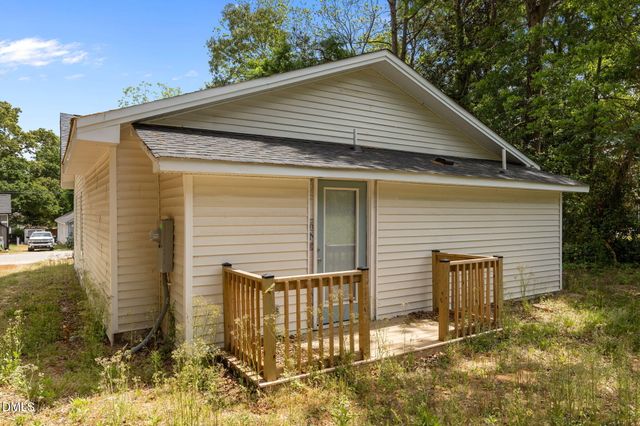 109 N Dunn Street, Angier, NC 27501
