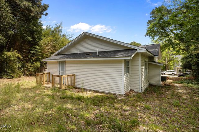 109 N Dunn Street, Angier, NC 27501