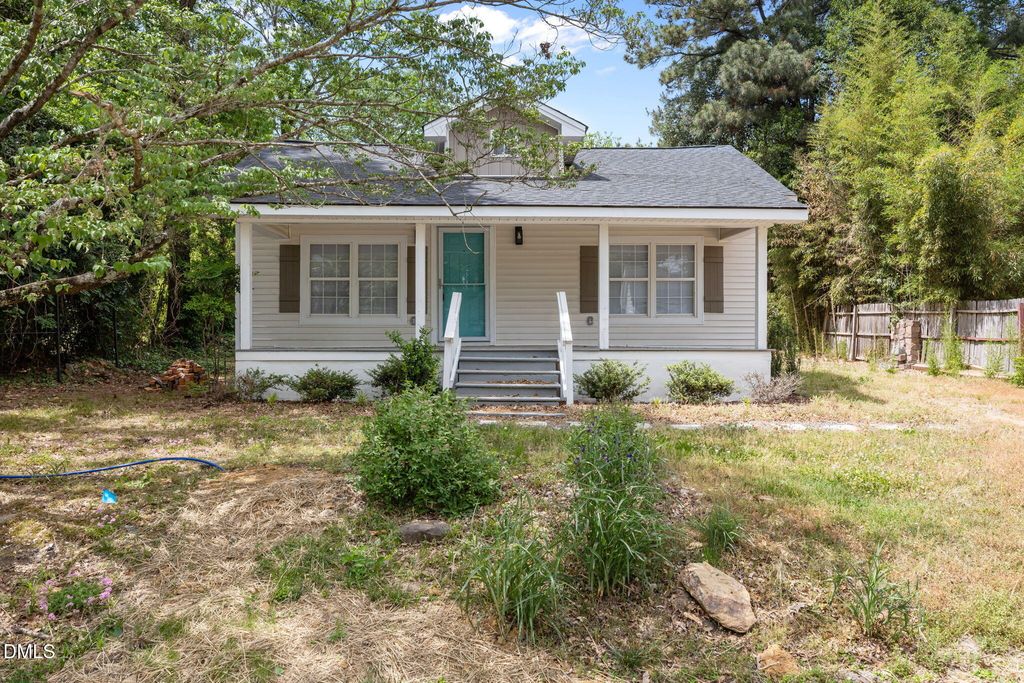 109 N Dunn Street, Angier, NC 27501